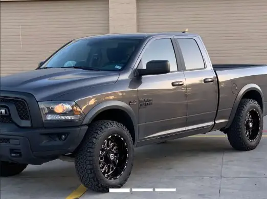 28565R20 tires bestow the Ram 1500 with an aggressive and muscular look