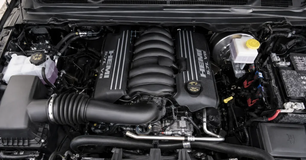 2016 Ram 1500 5.7L HEMI V8 engine bay with oil filler cap visible